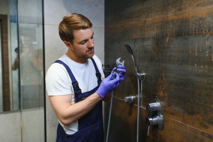 Leaky Shower? Here’s How to Repair It Step-by-Step