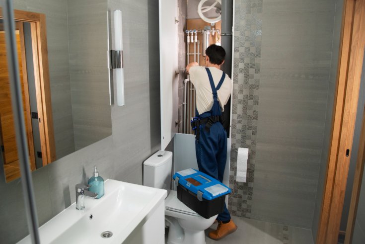 How Aging Bathroom Plumbing Creates New Issues